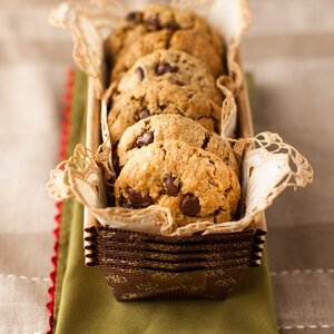 Oatmeal Chocolate Chip Cookies with Flax, Chia and Hemp Seeds - It can't be better than this